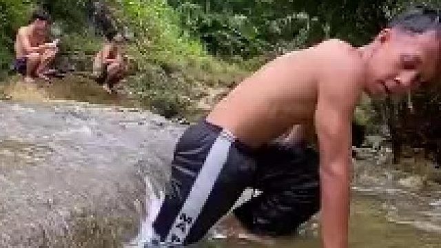 歪日，别死我手机里了
