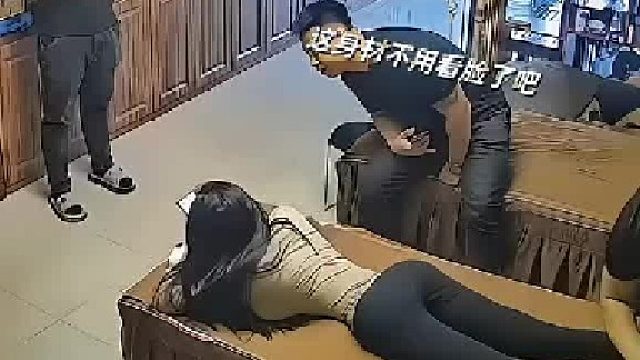 这身材不用看脸了吧