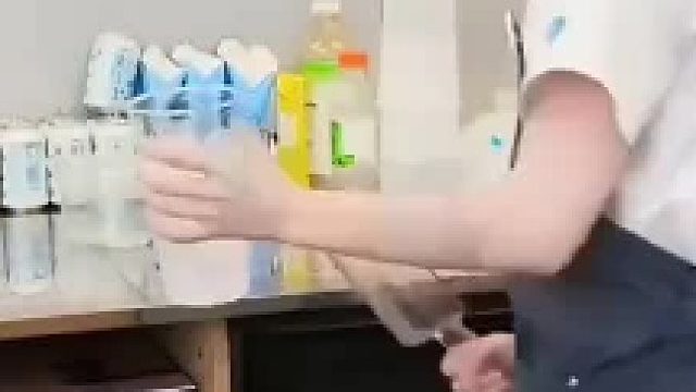 干过服务员的都知道这种也算正常的了，起码她讲理