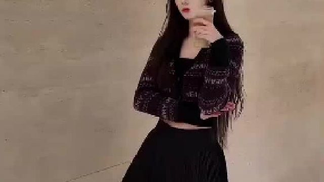 权威的玉 叫主#张元英走路 #张元英 #致歉一切 #感觉至上