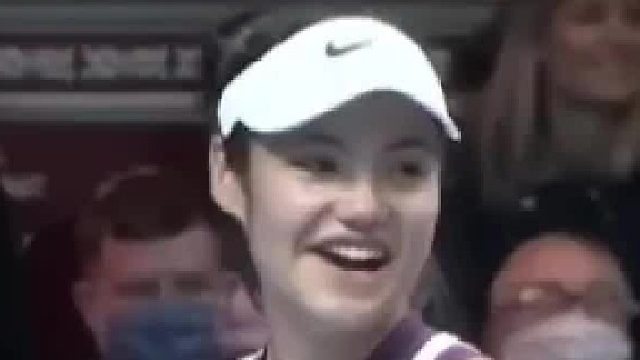 ao网Emma raducanu暖心故意输给小球迷