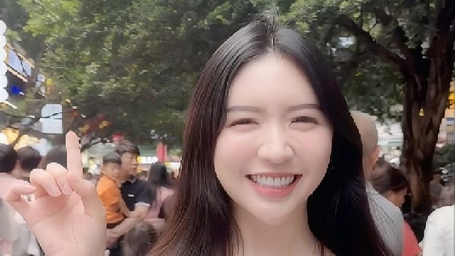 对视那一刻，就已经心动