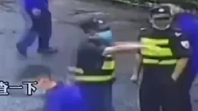 保安：刺激不。__消防：严重怀疑叫我们来是垫背的