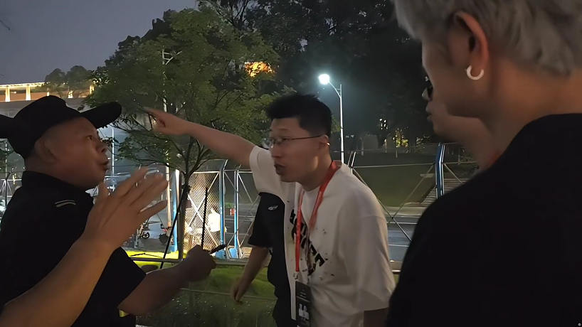 參加線下斯諾克決賽被攔，一諾老師也差點被扣，面子掛不住了