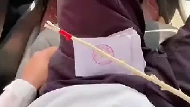 男子记录在工地上的日子，看到干的工作让人羡慕不已