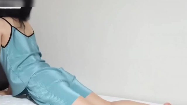 妹妹起床了！拉伸一下