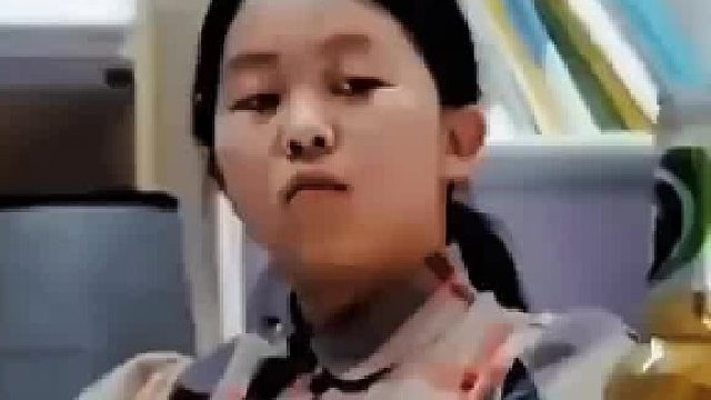 本来21岁了，硬是给打回12岁去了