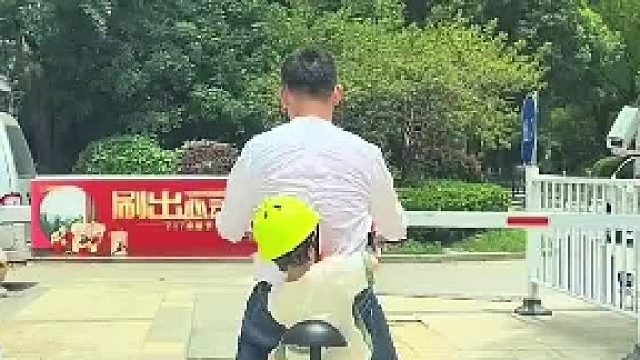 奶凶奶凶的反击！杀伤力0%，搞笑程度100%