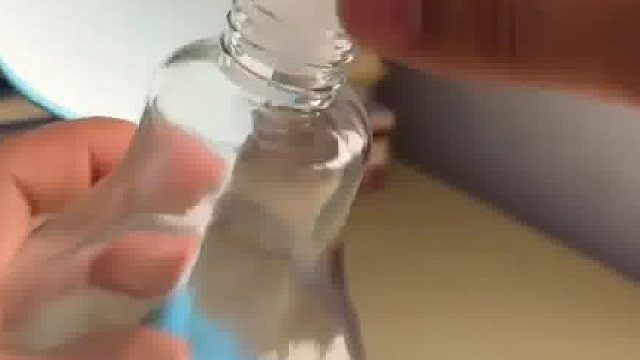 我新买的杯子，被我妈当灯泡用了，找了半天才找到！
