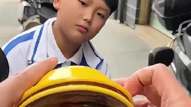 变3条金鱼魔术第三视角
