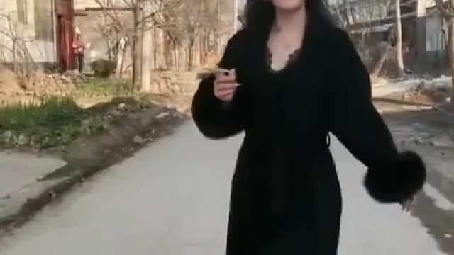 俺村最好看的妮儿