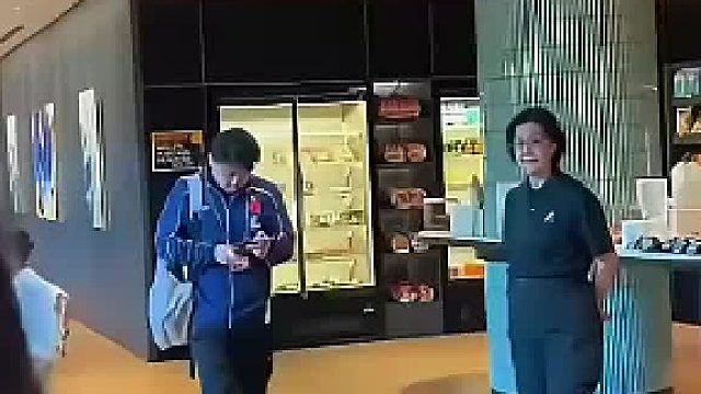 王浩好像说好我让楚钦过来