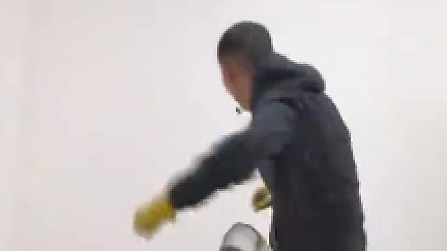 男子买房9年，如今才发现墙后面还有一间房