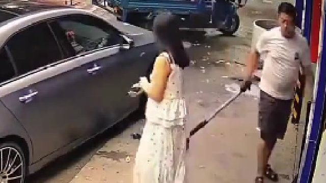 修车师傅气炸啦