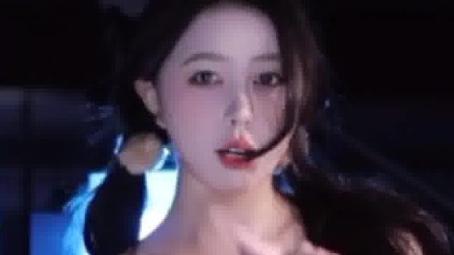 【小酒窝翁馨】微胖女生才是极品~