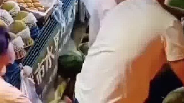 的瓜最后亏本卖