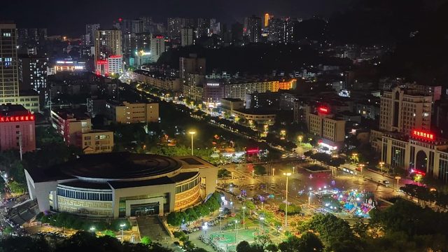 勇土兵王回归-战甲篇第一章人类的新时代-2（请误把小说情节代入现实）