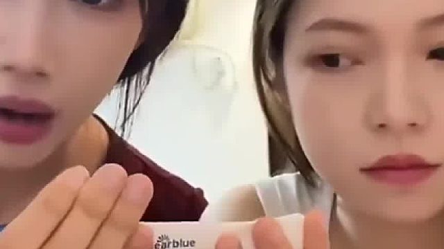 妹妹用验孕棒测嫂子是否怀孕，嫂子有一点无语
