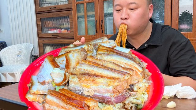 简单来个肉沫蒜薹面
