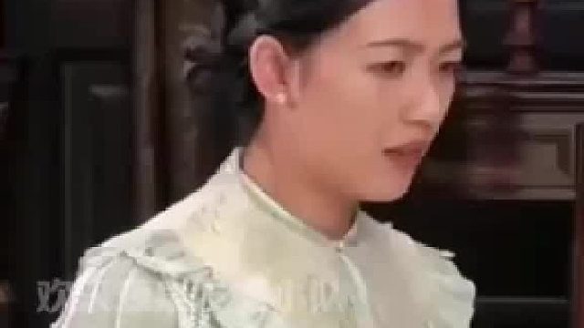 演员替身切换一瞬间，这动作一般人做不了，这操作才叫专业！
