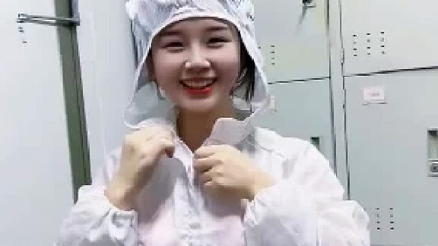 厂里上班的小姐姐