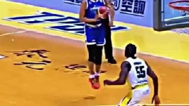 此乃何人！！