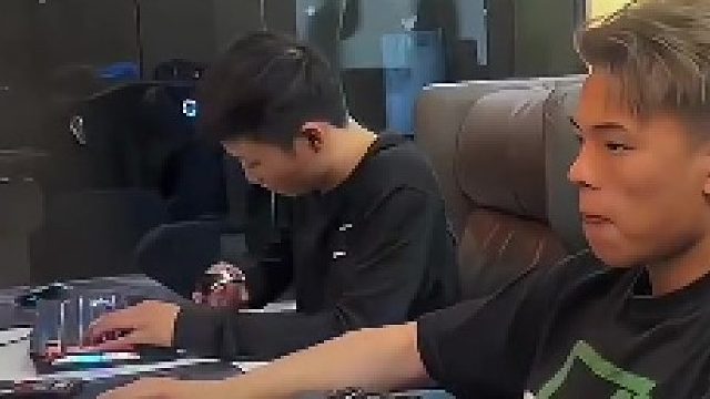 兄弟之间的隐藏开关…