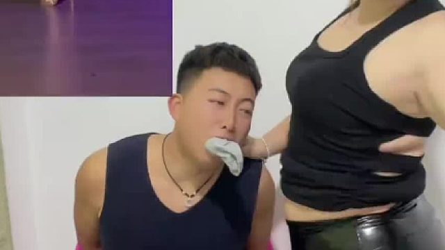 不看也得看