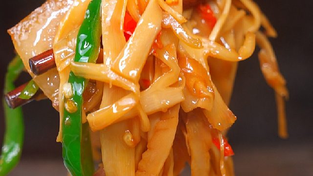 糯米笋我们全家人吃了七年，配上大鱼大肉解腻又下饭