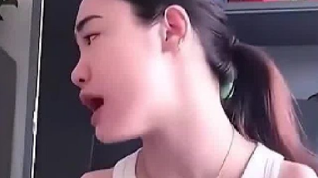 折翼女孩被丈夫吐槽说丑，女子终于忍不住，最后竟换来这句话  ​