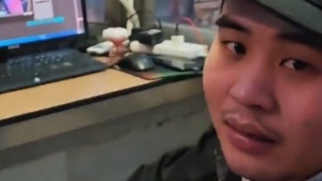 夜班值班又睡着了，被蛇吓的瞬间不困了