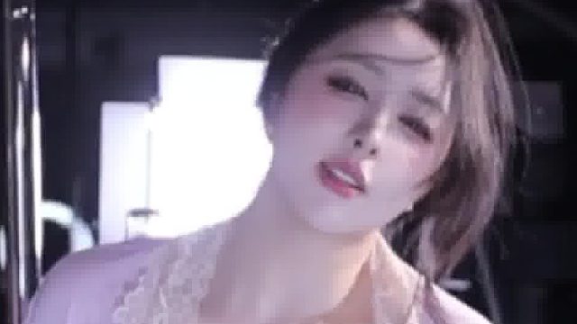 【小酒窝翁馨】我就不信你两眼空空