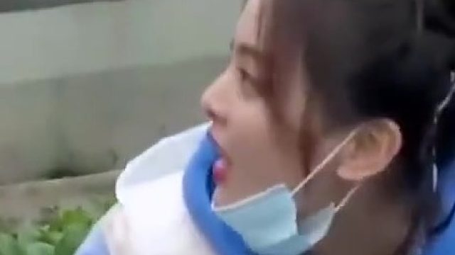 当明星被问到收入多少，杨超越的反应可太真实了