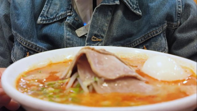 子佳探店博多一幸舍神炎拉面超辣