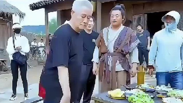 谁牛谁就是权威