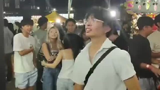 挑战接棒测试自身反应力，全程动作干脆利落，网友：最后那一下是真的帅