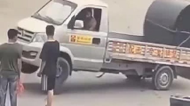 遇到这种情况，那不只能看着吗