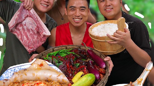 排队都吃不上的龙虾扣肉饭在家就能安排上，大伙都抢着吃