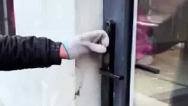 密码锁防我不防爷