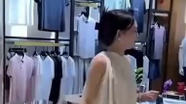 没看懂什么意思 那哪位女士给科普下