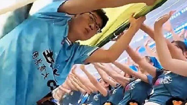这布怎么回事呀？一直往上蹿
