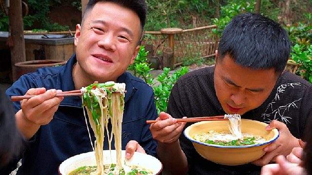 每个湖南人的一天一定是从一碗米粉开始的