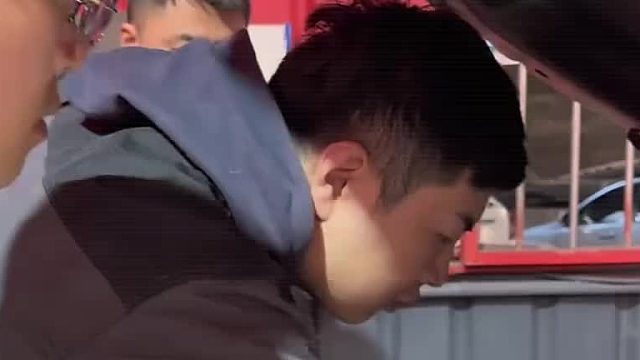 车主：我把你当师傅 你把我当日本人整啊