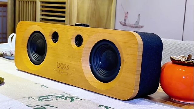 别再凑活普通音响了！试试这款DOSS声浪原木音响