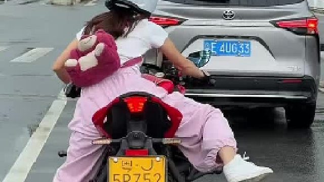 伸一下腿真的能长高吗