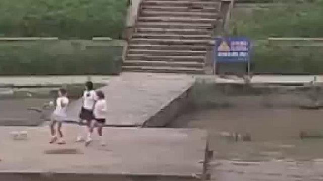 最后的时候还想翘头