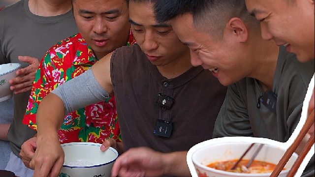 不管你是衡阳邵阳益阳还是株洲湘潭的，但想嗦粉的心是一样