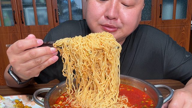 简单吃个泡面
