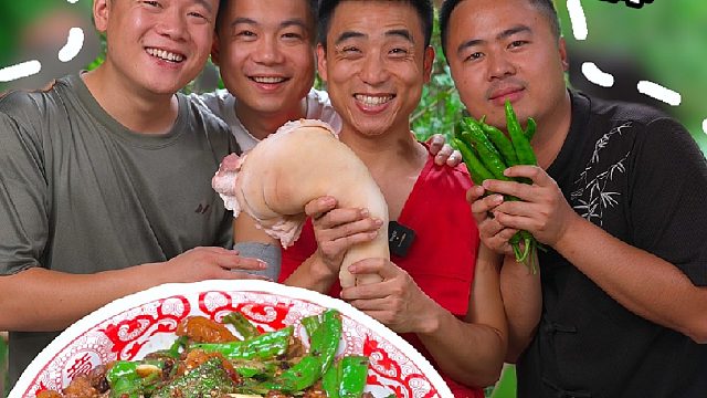 新鲜猪脚无论是红烧还是炖汤，都没有我们衡阳小炒生烧好吃，筋头巴脑又有嚼劲
