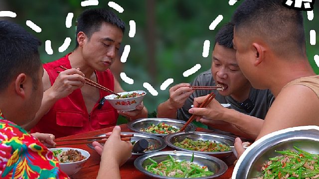衡阳小炒的魅力在于食材鲜，锅气足，调味好